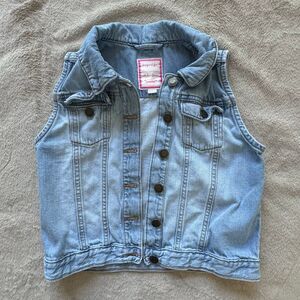 Gymboree denim vest, size 10-12, light wash jean